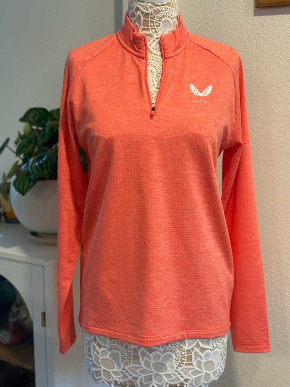 NWT 1/4 Zip Athletic Top in Bright Peach by Castore